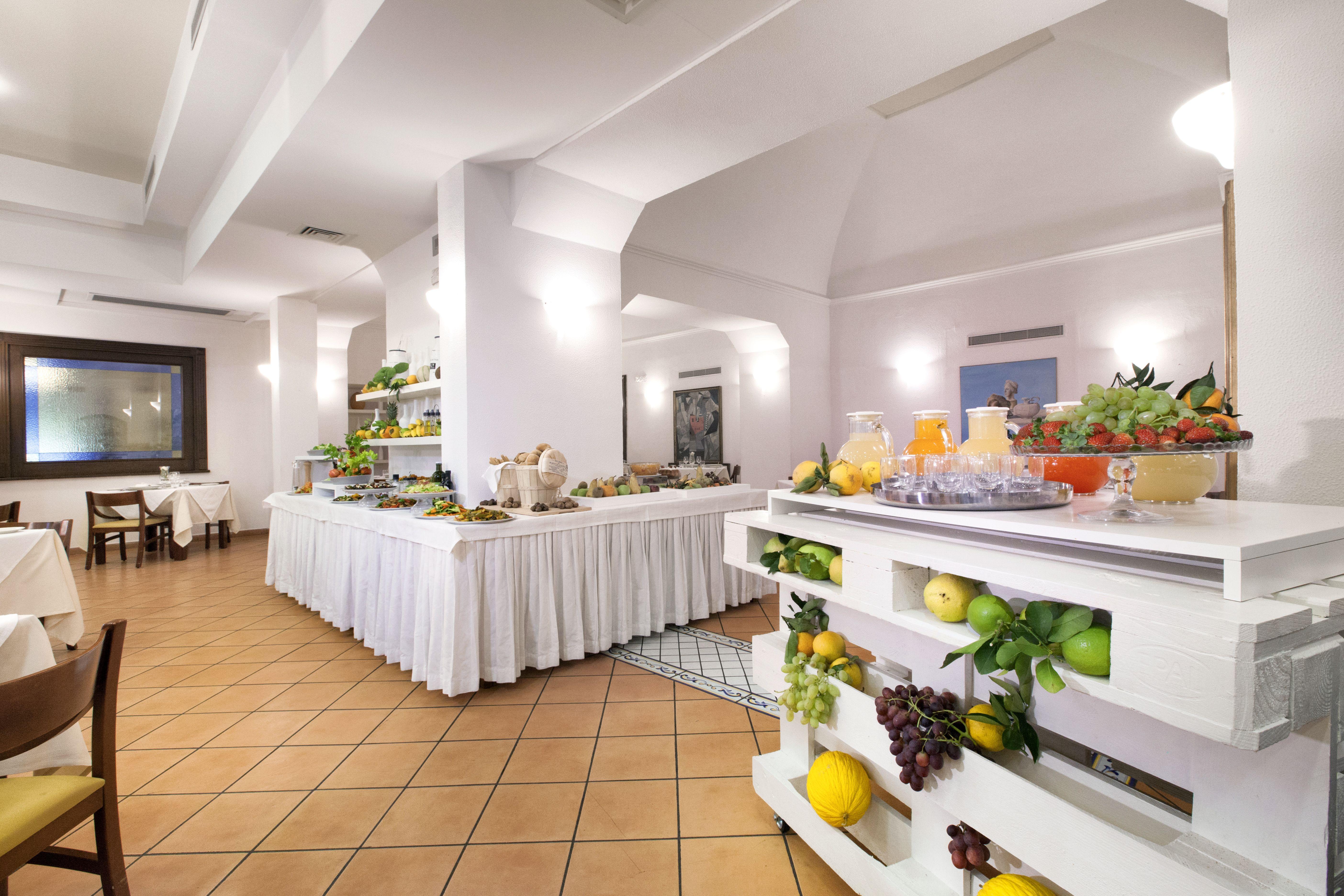 Panorama Palace Hotel 4*