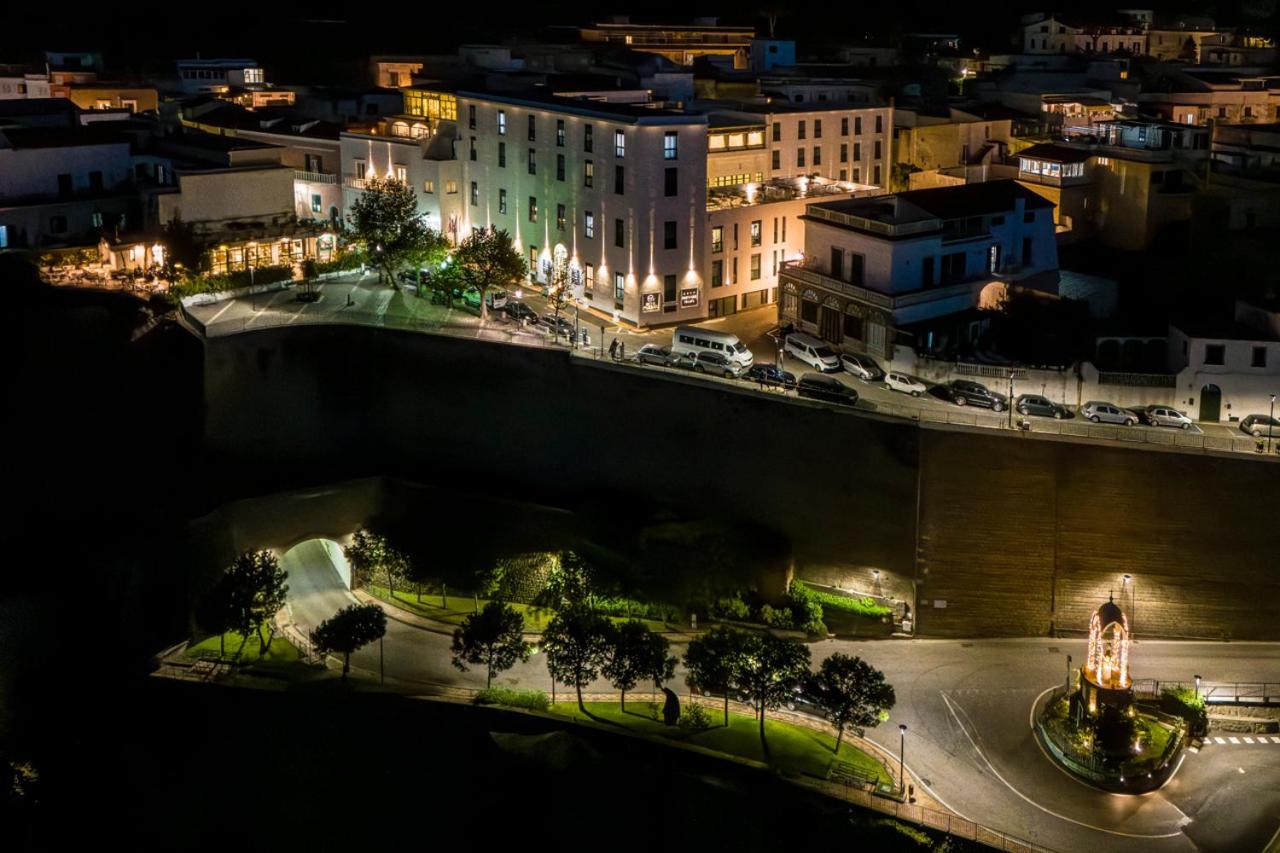 Panorama Palace Hotel 4*